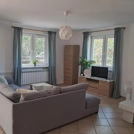 Projekt Komfortowy Dom Dla 10 Osob Nad Jeziorem *